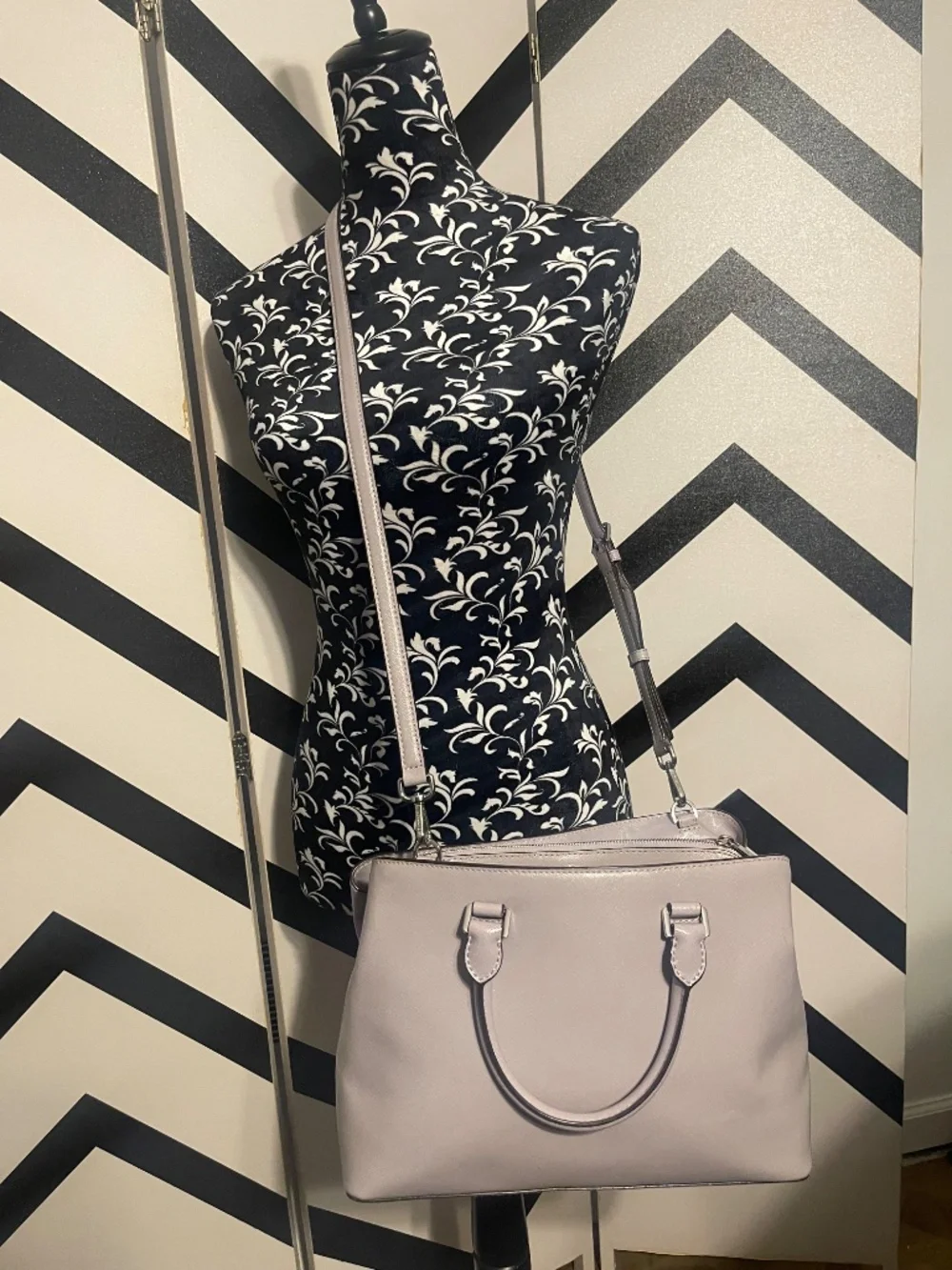 Vintage Michael Kors Savannah Large Satchel Lilac - Excellent Condition